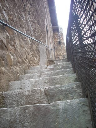 sermoneta_e_grotte_di_pastena_12_20110414_1140087036